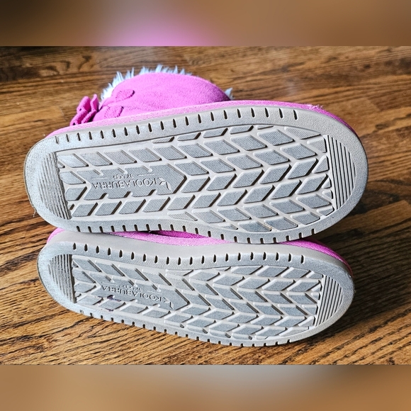 Kids Attie Koolaburra by Ugg Pink boots with bows Size 3 Item No. 1096444 - Picture 5 of 11